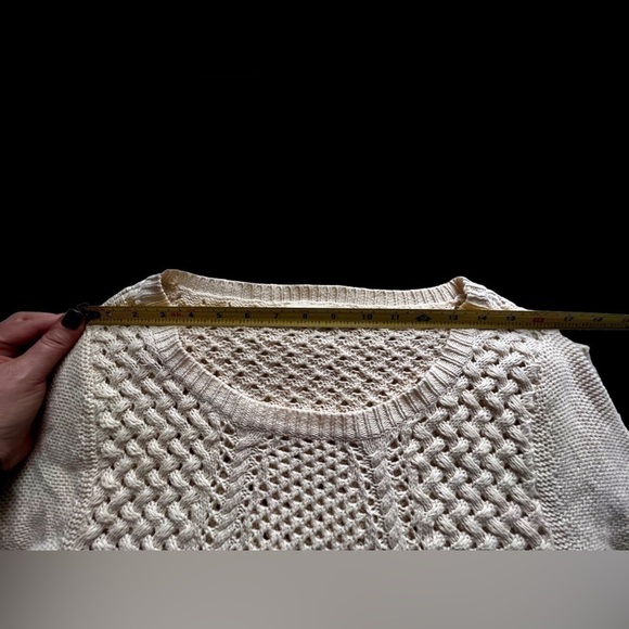 𝅺if it were me, women’s large ivory sweater - Picture 4 of 11